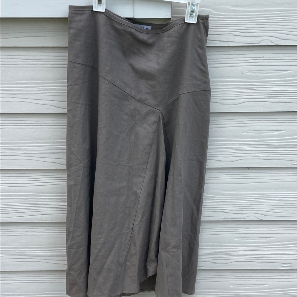 Pleated Linen Women's Skirt